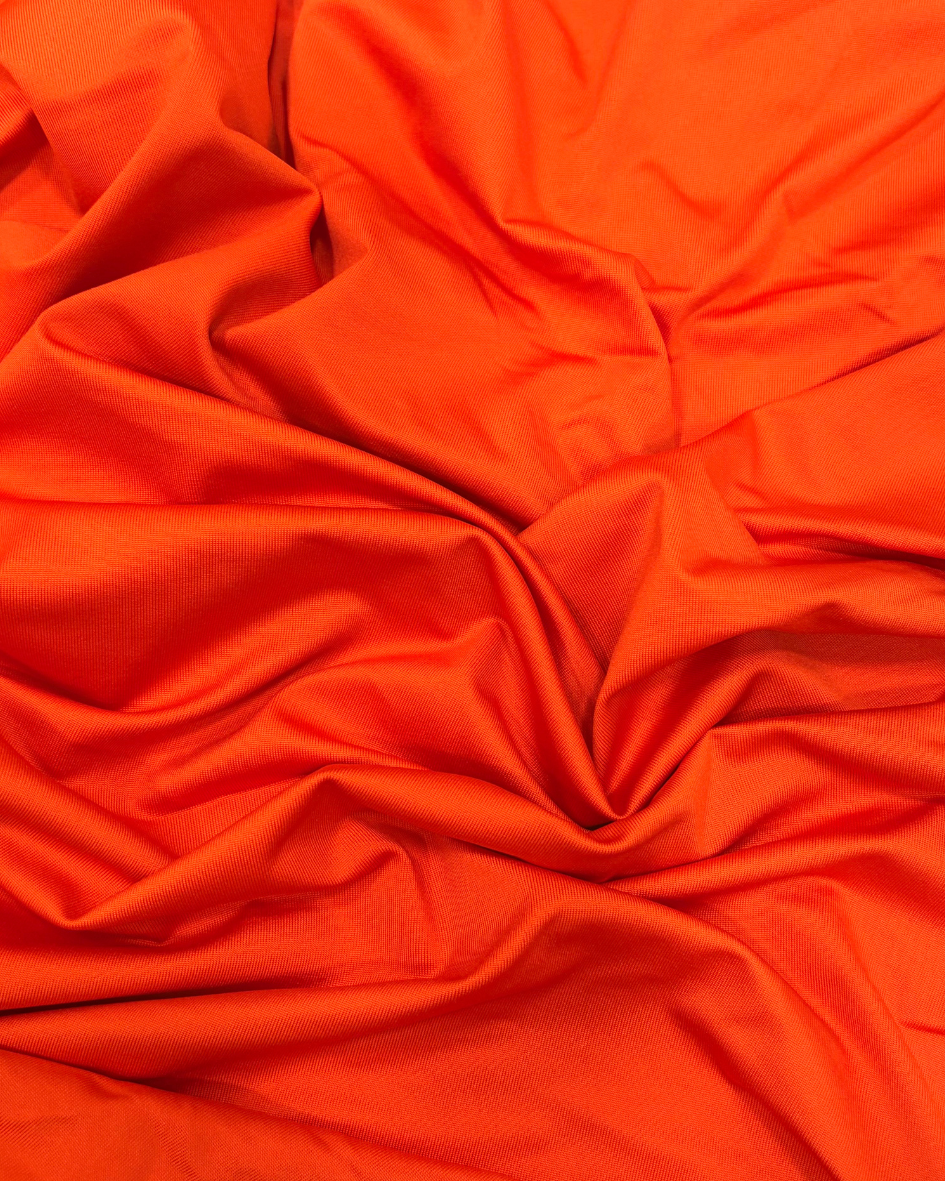 punto camiseta naranja